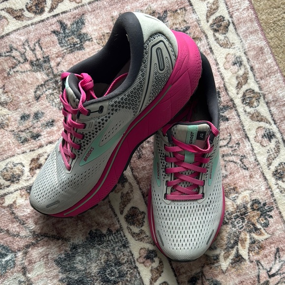 Brooks Gray and Pink Athletic Shoes with Cushioned Sole - Picture 1 of 9